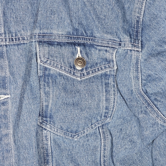 Cakeworthy Bratz Cropped Denim Jean Jacket Size 4XL - Picture 5 of 10